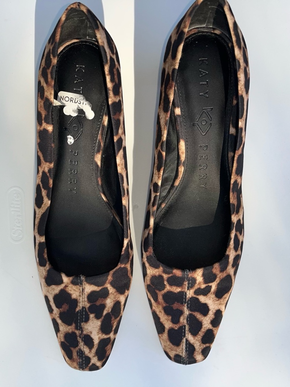 Preloved Katy Perry Collections Satin Leopard Print Square Toe Block Pump